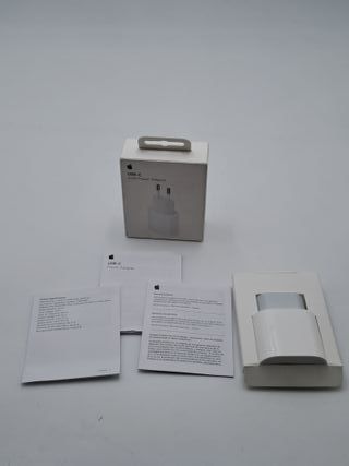 Adattatore Apple USB-C 20W