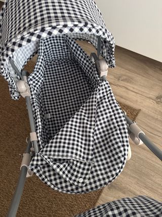 Carro de muñecas vichy