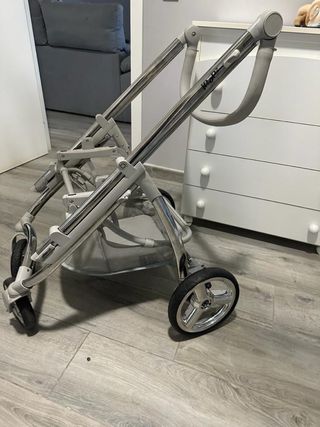 Carro y cuna de niño