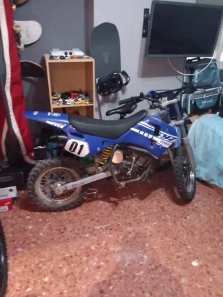 Moto 49cc Yamaha Azul