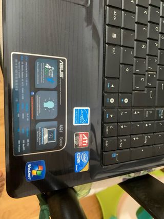 Ordenador portátil negro