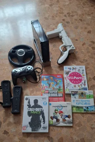 Nintendo Wii + 5 Giochi