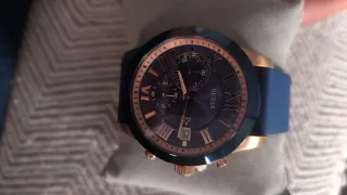 Reloj Guess Caballero Azul y Dorado