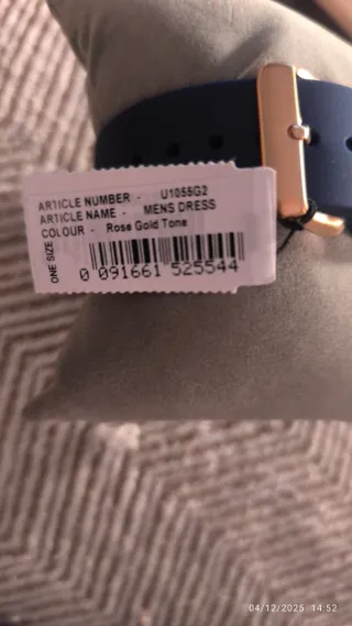 Reloj Guess Caballero Azul y Dorado