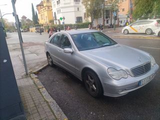 Mercedes-Benz Clase C 220