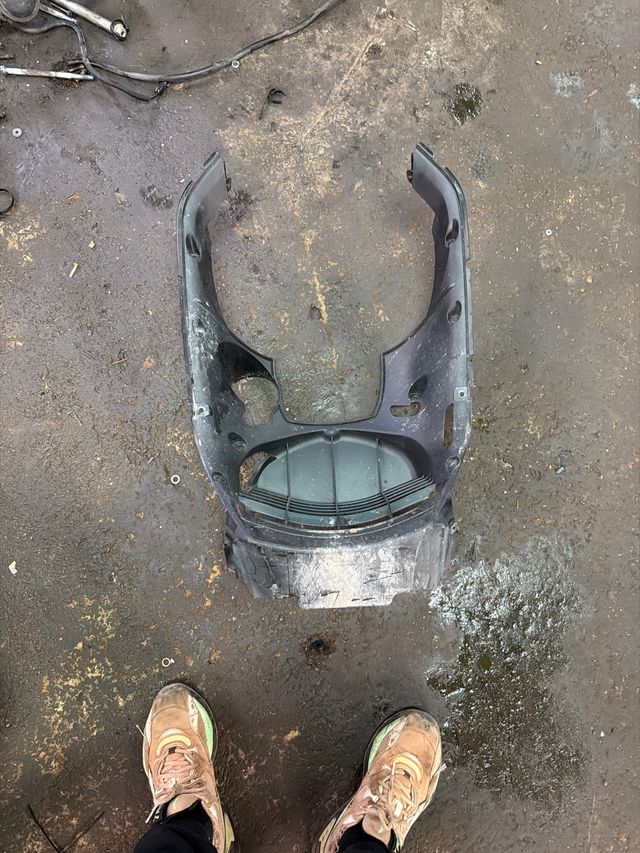 Embellecedor radiador Yamaha T-Max 560