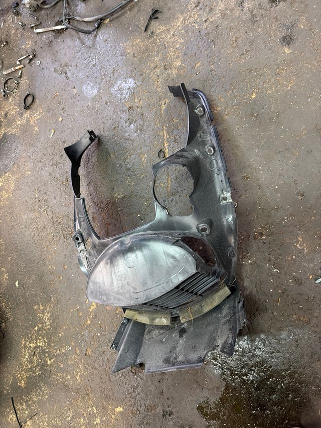 Embellecedor radiador Yamaha T-Max 560