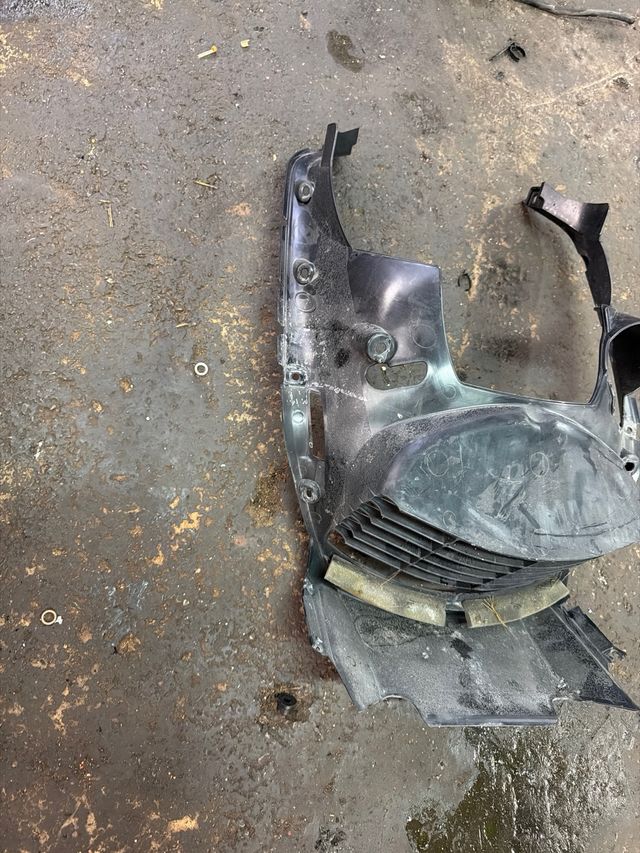 Embellecedor radiador Yamaha T-Max 560