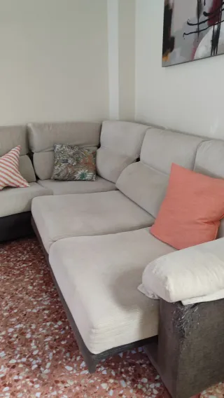 Sofá rinconera beige