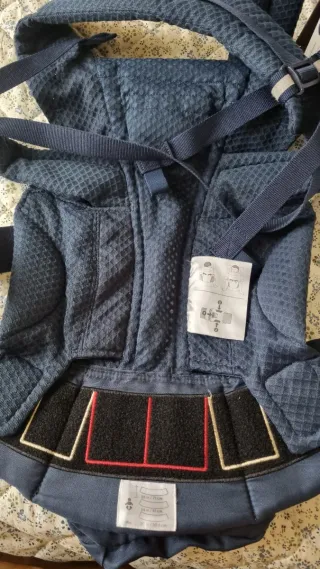 Ergobaby Omni Breeze