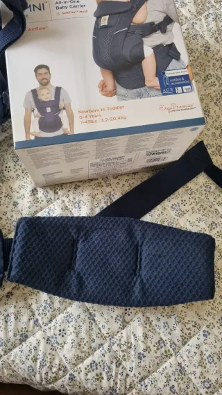 Ergobaby Omni Breeze