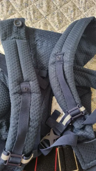 Ergobaby Omni Breeze