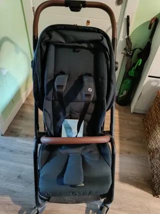 Carro de paseo Maxi-Cosi Leona prácticamente nuevo