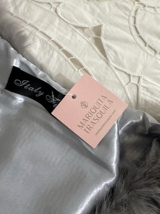 Estola pelo Mariquita Trasquilá gris