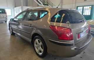 Peugeot 407 SW 2.0 HDi 135cv