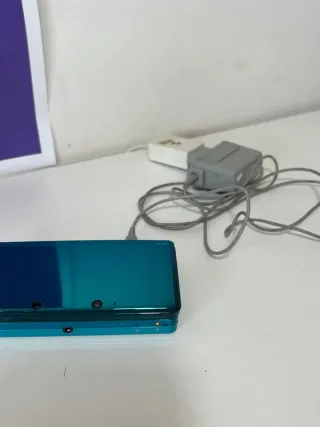 Nintendo 3DS Azzurra con scatola + Mario Kart