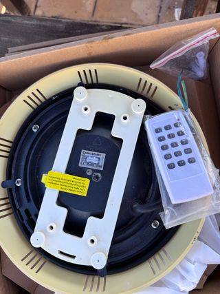 Faretti piscina multicolore con telecomando