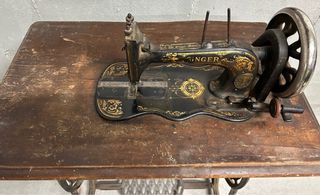 Máquina de coser Singer 12K de 1884