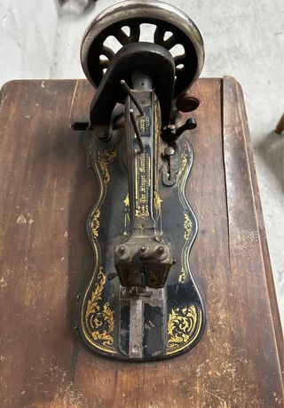 Máquina de coser Singer 12K de 1884