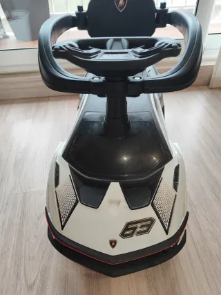 Cochecito Lamborghini para niños