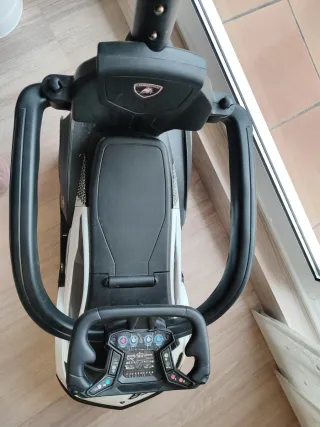 Cochecito Lamborghini para niños