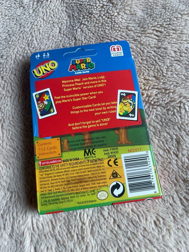 UNO Super Mario Card Game incluye manual Español