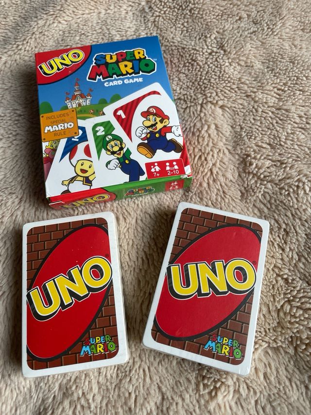 UNO Super Mario Card Game incluye manual Español