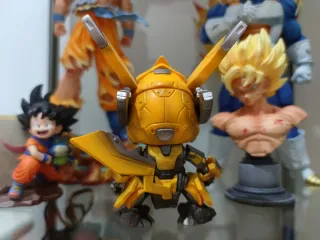 Figure Pikachu Bumblebee Transformers