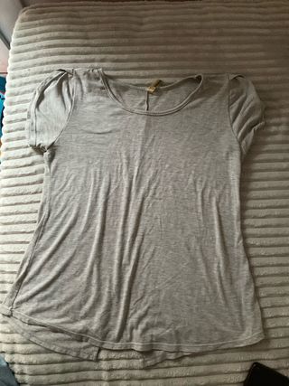 Blusa gris manga corta