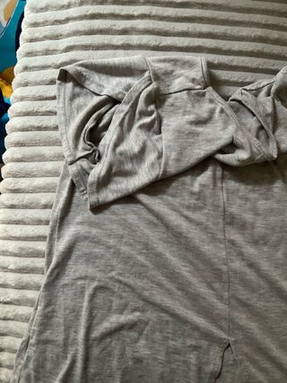 Blusa gris manga corta