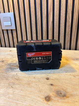 Batería Milwaukee M18 5.5 Ah High Output