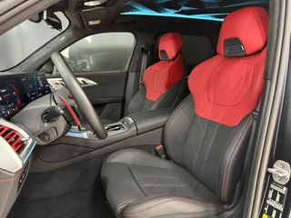 BMW XM XM 550 kW (748 CV) Label Red