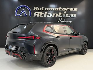 BMW XM XM 550 kW (748 CV) Label Red