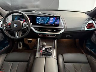 BMW XM XM 550 kW (748 CV) Label Red