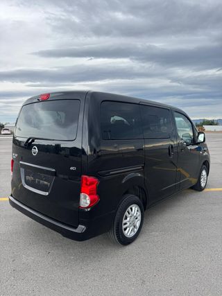 Nissan NV200 2014