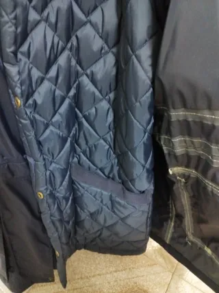 Anorak impermeable con forro azul