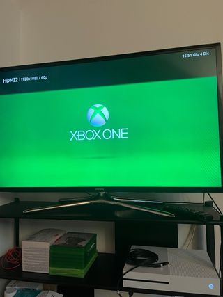 Xbox One S 500GB + Controller + 5 Giochi