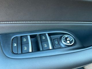 Ebro S400  1.5 DHE mHEV CVT 211cv EXCELLENCE