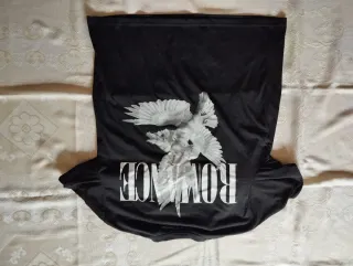 Camiseta negra manga corta