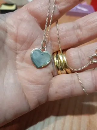 Collana con ciondolo cuore madreperla