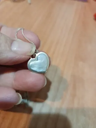Collana con ciondolo cuore madreperla