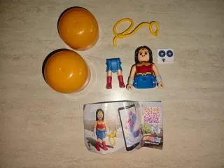 Playmobil Kinder Sorpresa Maxi - Wonder Woman