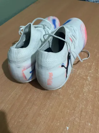 Botas de fútbol Puma multicolor talla...