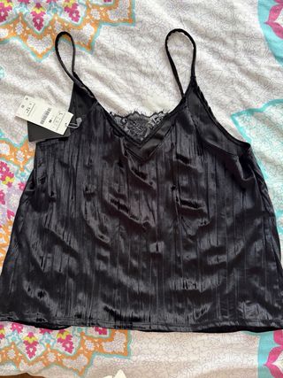 Top lencero negro Stradivarius