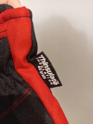Guanti uomo 40g Thinsulate neri/rossi
