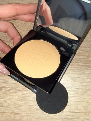 Polvos Compactos Huda Beauty