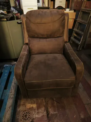 Sillón relax eléctrico tapizado en ante