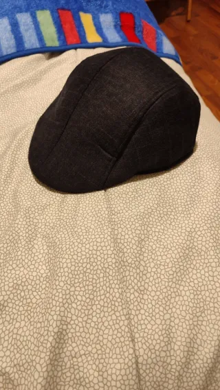 Cappello nero uomo