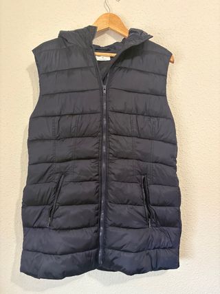 Chaleco acolchado Motivi con capucha