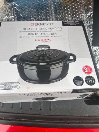 Olla de Hierro Fundido Ernesto Negra